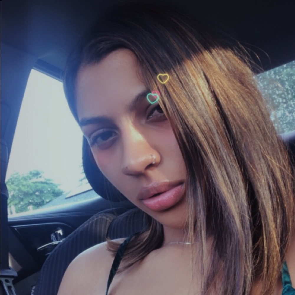 Meet your Posher, Jannet